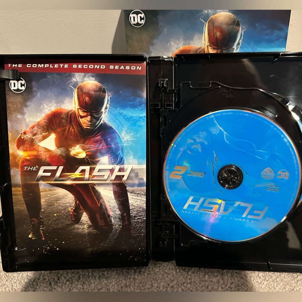 👻 5 for $50 The Flash: Season 2 (DVD) - Picture 6 of 7